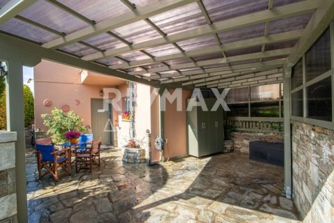 3 bedrooms House in Magnesia, Greece No. 104636 7