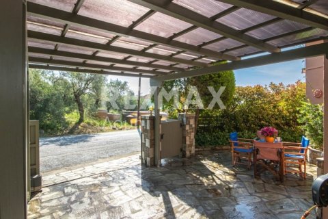 3 bedrooms House in Magnesia, Greece No. 104636 16