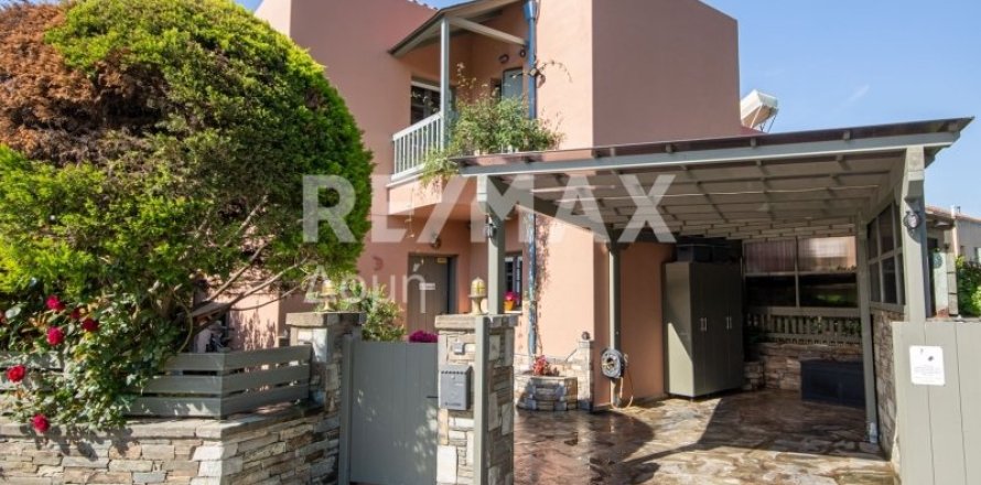 3 bedrooms House in Magnesia, Greece No. 104636