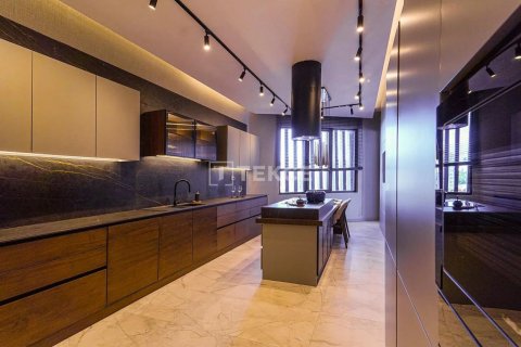 5 bedrooms Apartment in Quang Ngai, Vietnam No. 79840 9