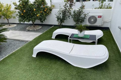 Вилла с 5 спальнями в Пареклисия, Кипр №30983 15