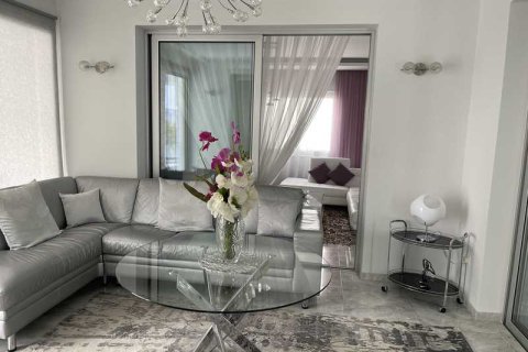 Вилла с 5 спальнями в Пареклисия, Кипр №30983 4