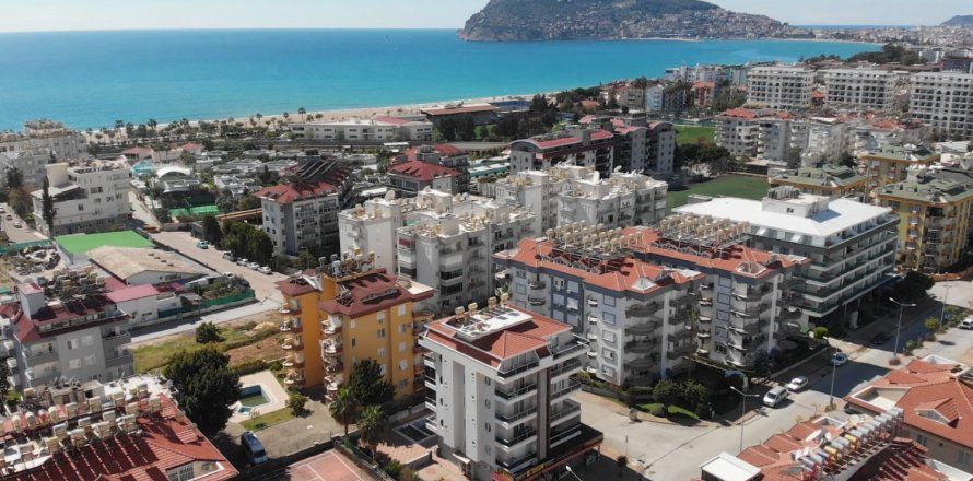 2 bedrooms Apartment in Oba, Turkey No. 13398