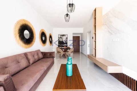 2 bedrooms Apartment in Limassol, Cyprus No. 83602 6