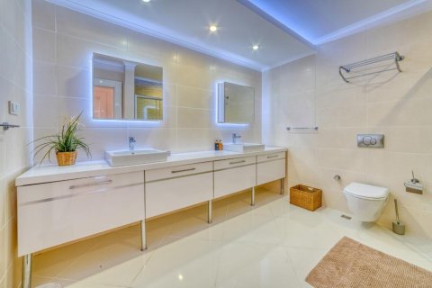 4 rooms Villa in Lien Chieu, Vietnam No. 21444 28