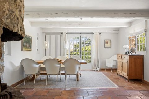 4 bedrooms Villa in Mouans-Sartoux, France No. 68871 7