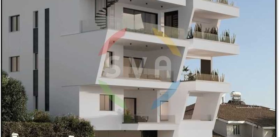 3 bedrooms Penthouse in Limassol, Cyprus No. 82125