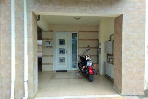 16 habitaciones Edificio en Thessaloniki, Greece No. 57252 5