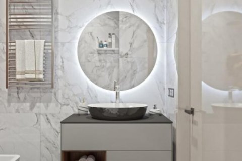 2 bedrooms Apartment in Limassol, Cyprus No. 106990 6