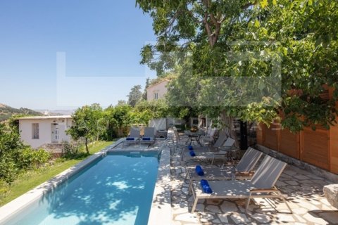 5 bedrooms House in Crete, Greece No. 78820 1