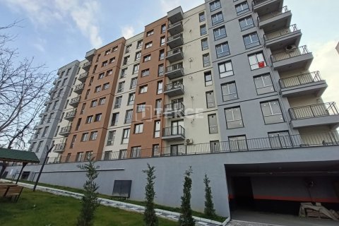 3 bedrooms Apartment in Istanbul, Turkey No. 125137
