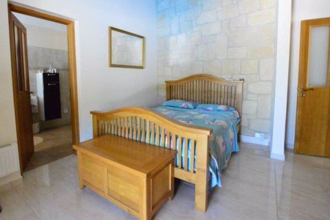 4 dormitorios Bungalow en Tala, Cyprus No. 36675 20