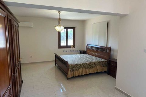 5 bedrooms House in Larnaca, Cyprus No. 81288 13
