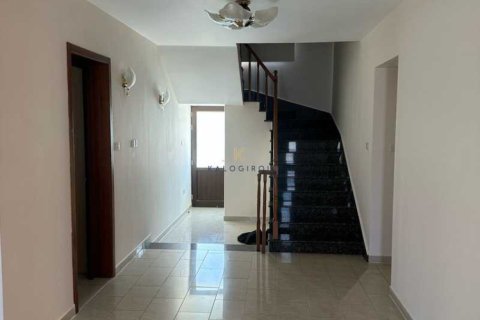 5 bedrooms House in Larnaca, Cyprus No. 81288 7