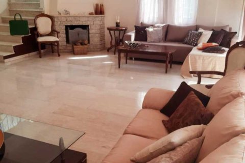 4 chambres House à Agios Athanasios, Cyprus No. 79006 4