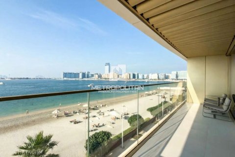 2 dormitorios Apartment en EMAAR Beachfront, UAE No. 119918