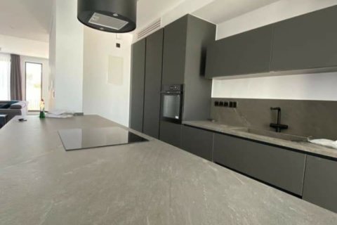 4 bedrooms House in Mesogi, Cyprus No. 37223 13