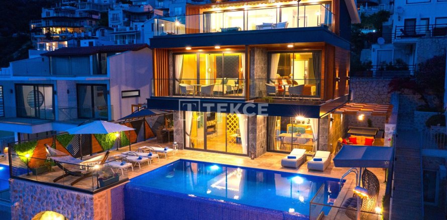 4 dormitorios Villa en Kas, Turkey No. 124006