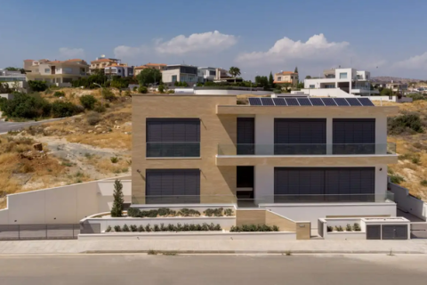 5 bedrooms Villa in Germasogeia, Cyprus No. 101226 15