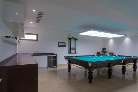 5 bedrooms Villa in Germasogeia, Cyprus No. 101226 10