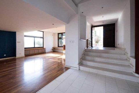 4 bedrooms House in Strovolos, Cyprus No. 78332 7