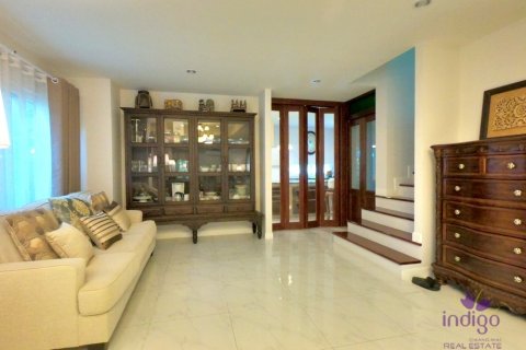 5 bedrooms House in Chiang Mai, Thailand No. 97532 5