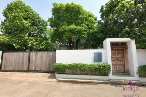 5 bedrooms House in Chiang Mai, Thailand No. 97532 1