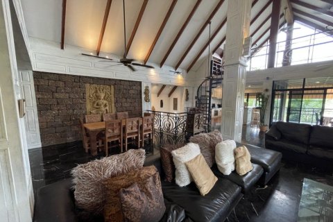 5 bedrooms Villa in Ao Nang, Thailand No. 96512 4