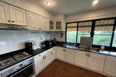 5 bedrooms Villa in Ao Nang, Thailand No. 96512 9