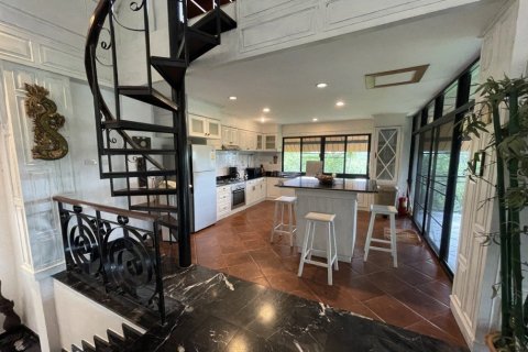 5 bedrooms Villa in Ao Nang, Thailand No. 96512 8