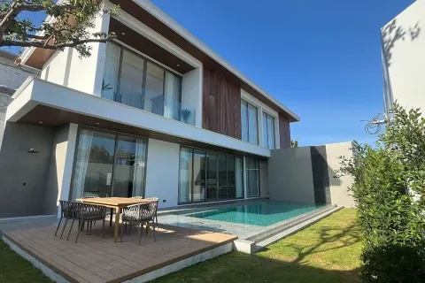 Вилла с 4 спальнями в Пхукет, Таиланд №47021 11