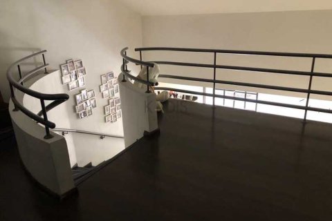 4 bedrooms Villa in Agios Athanasios, Cyprus No. 81285 13