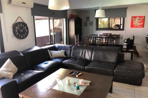 4 bedrooms Villa in Agios Athanasios, Cyprus No. 81285 5