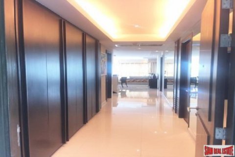 2 bedrooms Apartment in Jomtien Beach, Thailand No. 96563 8