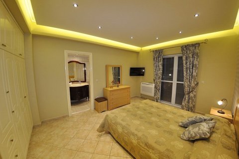 3 bedrooms Villa in Corfu, Greece No. 56038 30