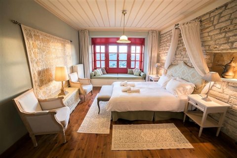 700m² Hotel à Ioannina, Greece No. 57010 1