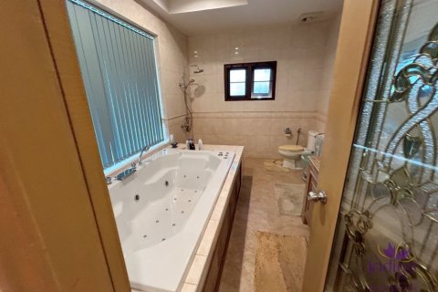 6 bedrooms House in Chiang Mai, Thailand No. 97831 10