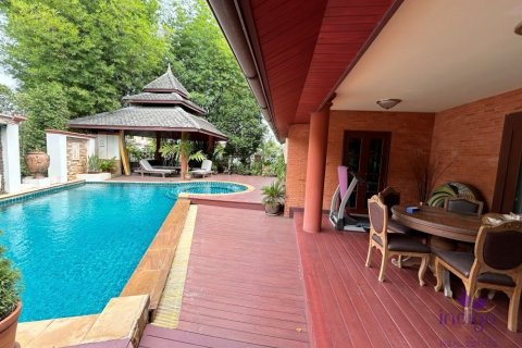 6 bedrooms House in Chiang Mai, Thailand No. 97831 3