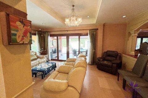 6 bedrooms House in Chiang Mai, Thailand No. 97831 27