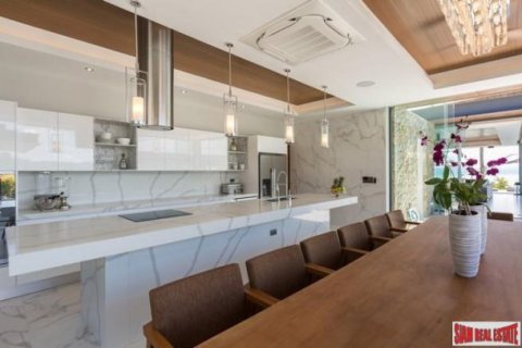 6 bedrooms Villa in Ko Samui, Thailand No. 96209 4