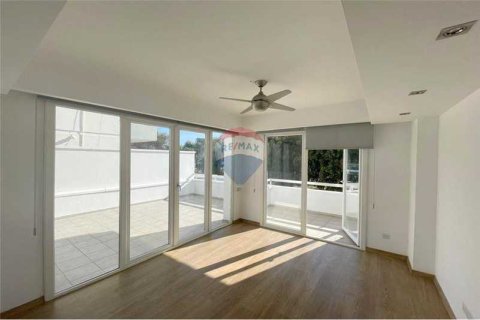 3 bedrooms Apartment in Limassol, Cyprus No. 71694 5