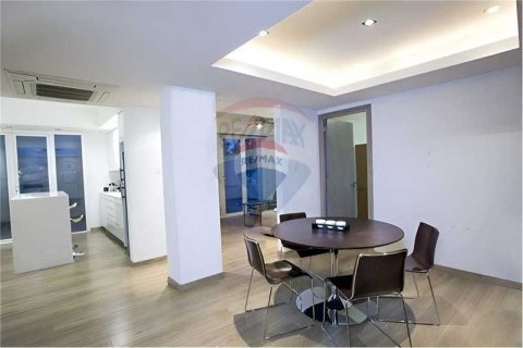 3 bedrooms Apartment in Limassol, Cyprus No. 71694 1