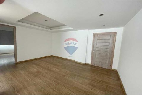 3 bedrooms Apartment in Limassol, Cyprus No. 71694 7