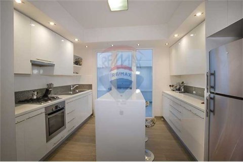 3 bedrooms Apartment in Limassol, Cyprus No. 71694 2