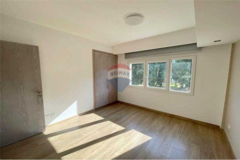 3 bedrooms Apartment in Limassol, Cyprus No. 71694 6