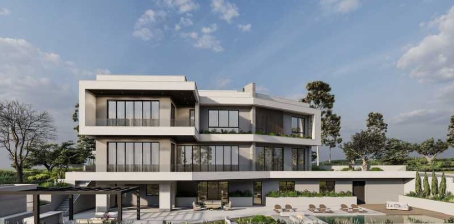 5 bedrooms Villa in Agios Athanasios, Cyprus No. 101433