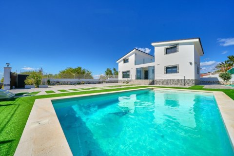 4 dormitorios Villa en Busot, Spain No. 128158
