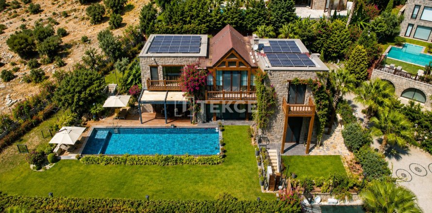5 chambres Villa à Bodrum, Turkey No. 128410