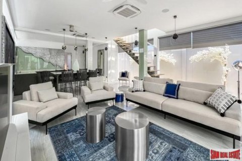 4 bedrooms Villa in Nai Harn Beach, Thailand No. 96655 9