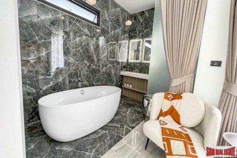 4 bedrooms Villa in Nai Harn Beach, Thailand No. 96655 14